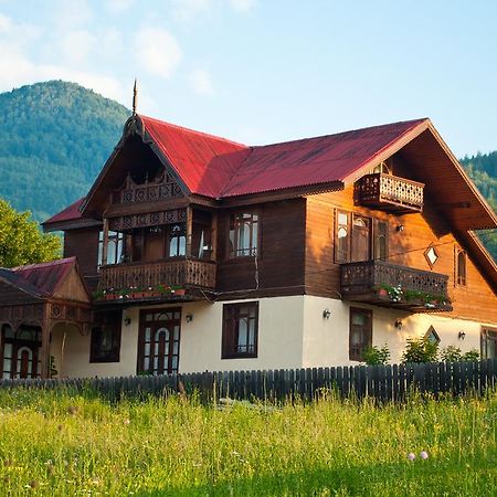 ホテルCasa Lidia Lepşa エクステリア 写真